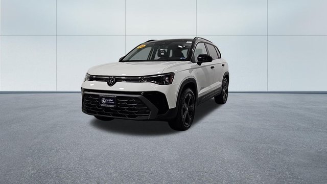 2026 Volkswagen Taos 1.5T SE Black