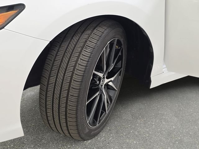 Used 2024 White Toyota SE image 28