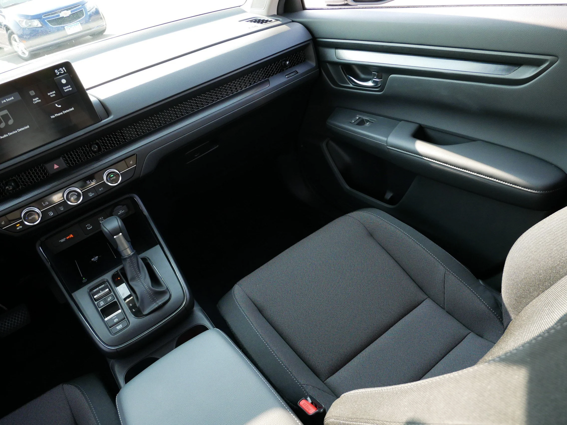 2026 Honda CR-V EX - Photo 11