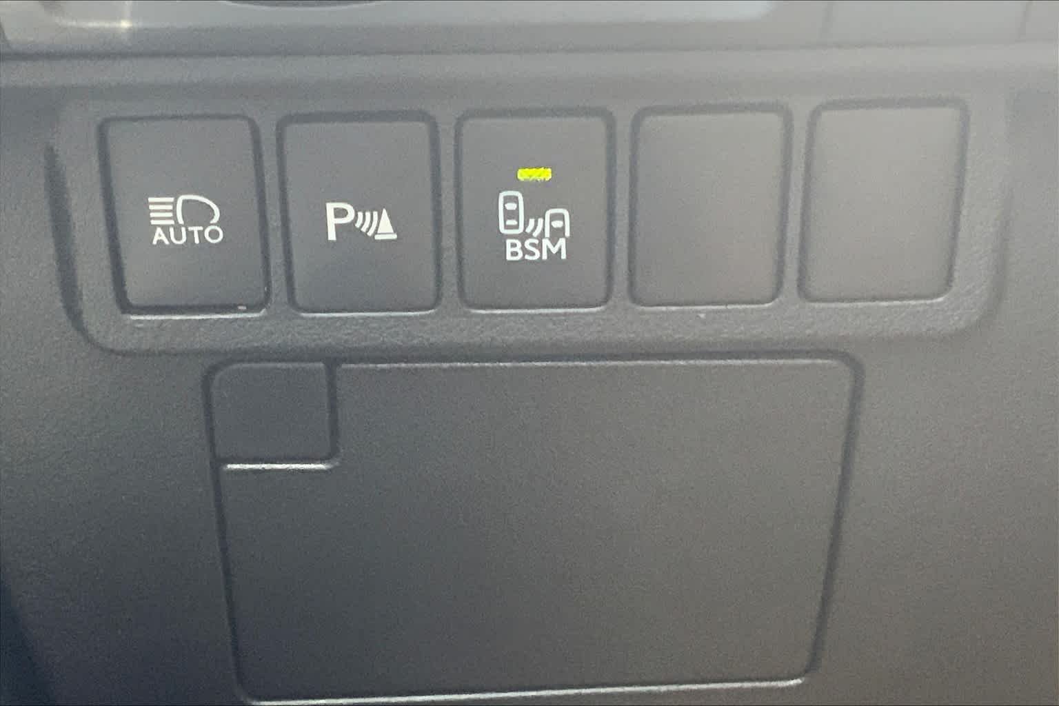 Used 2018 Obsidian Lexus  image 35