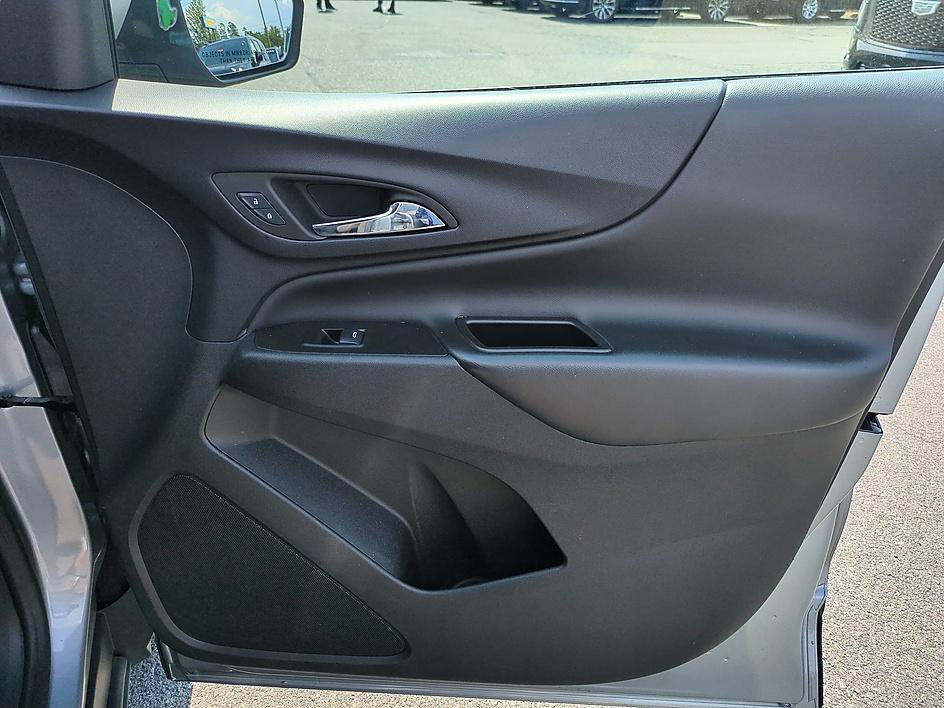 Used 2024 Sterling Gray Metallic Chevrolet LT image 32