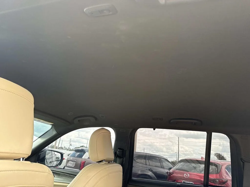 Used 2023 Black Jeep Limited image 16