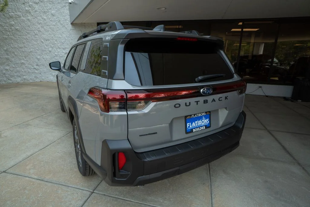 New 2026 RIVER ROCK PEARL Subaru Premium image 5