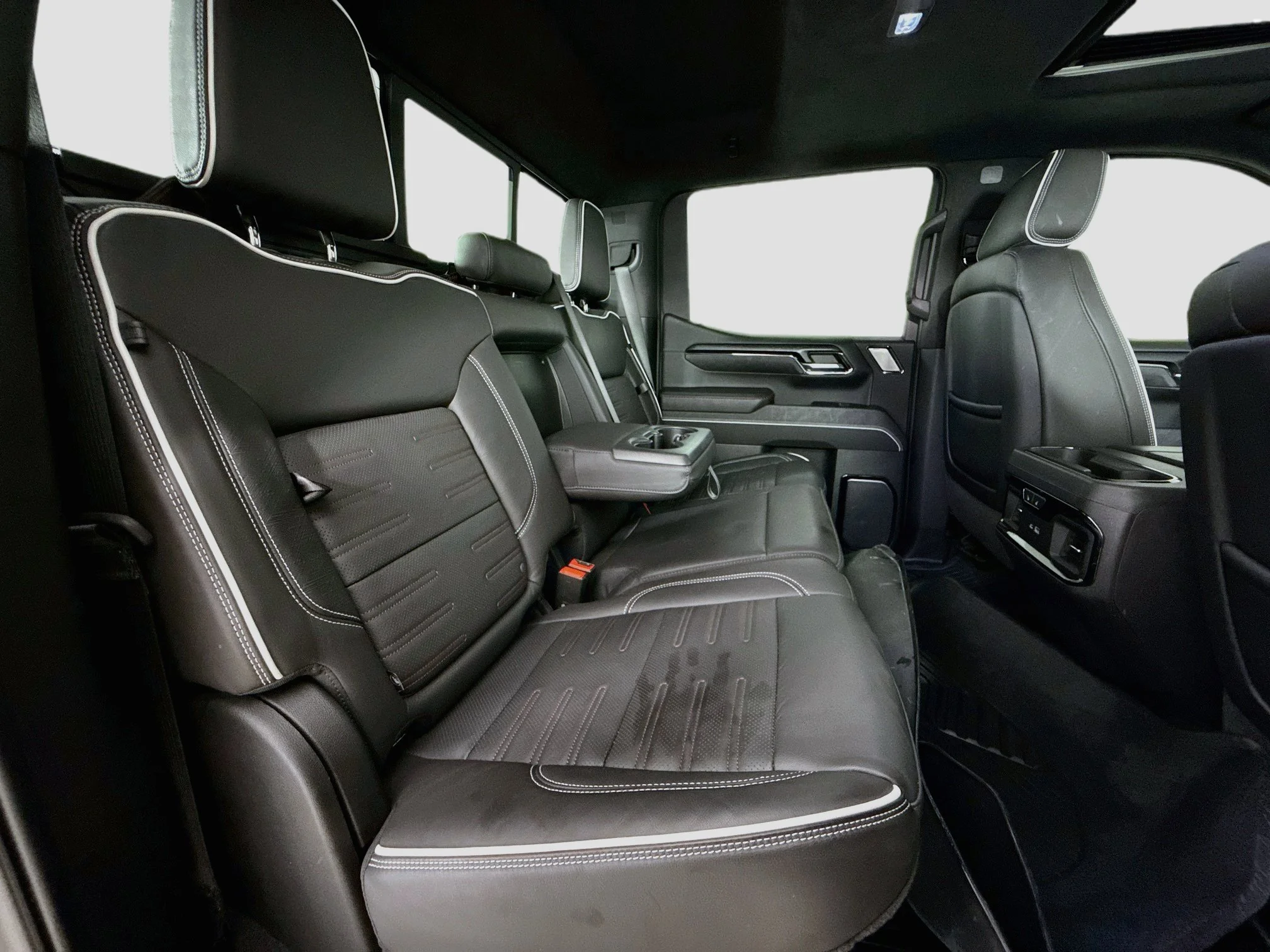Used 2024 Onyx Black GMC AT4X image 30