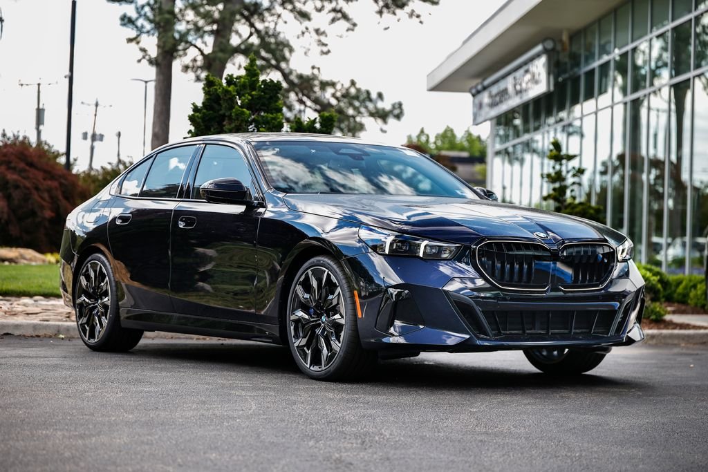 2027 BMW 5 Series 530i Sedan's photo