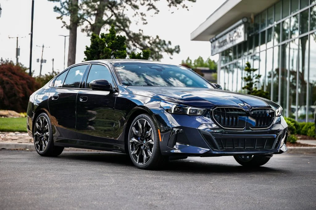 2027 BMW 5 Series 530i Sedan's photo
