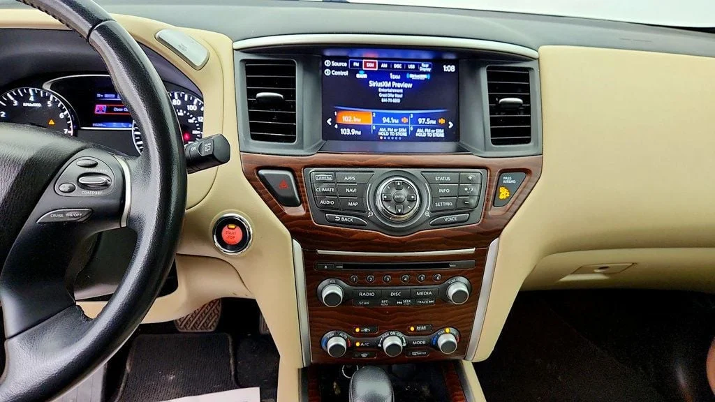 Used 2017 Not Specified Nissan 4x4 Platinum image 18