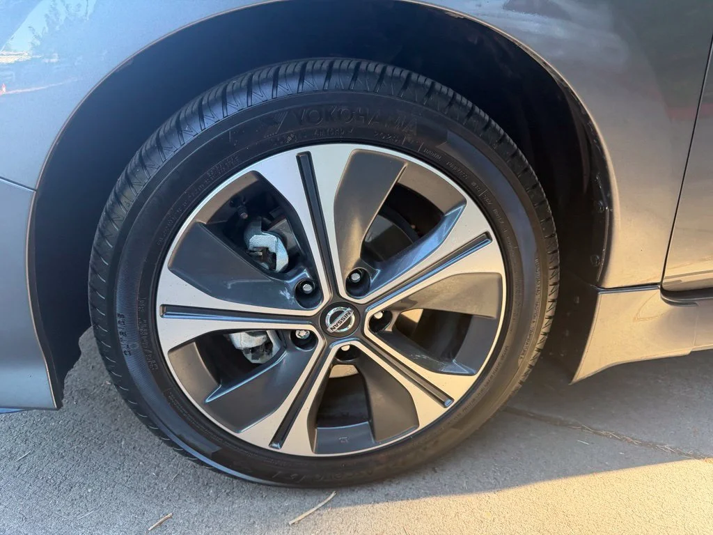 Used 2021 Gun Metallic Nissan SL Plus image 10