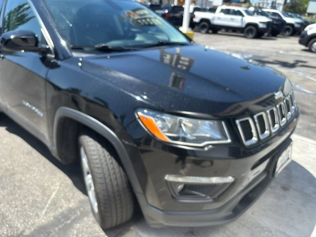 Used 2021 Black Jeep Latitude image 1