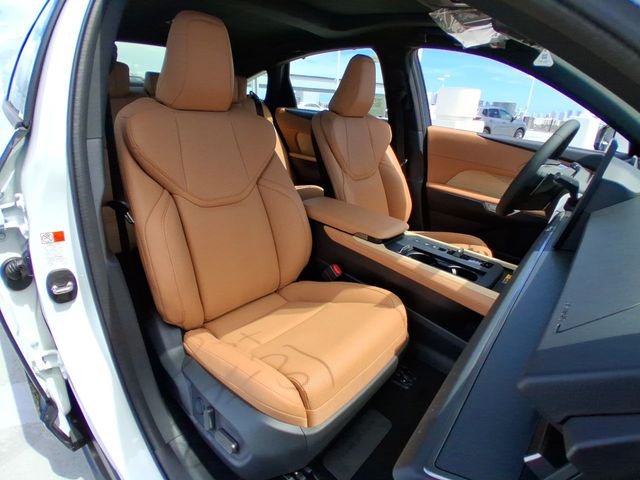 New 2026 Ultra White Lexus ES 350e LUXURY image 26