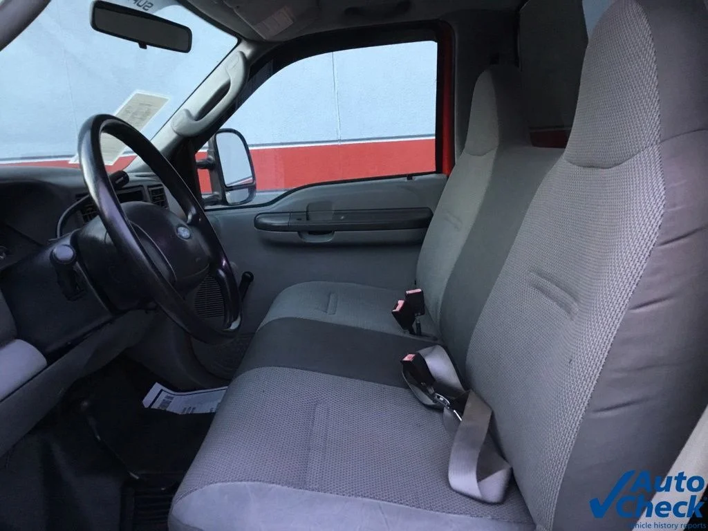 2004 Ford F-350 Super Duty XLT - Photo 26