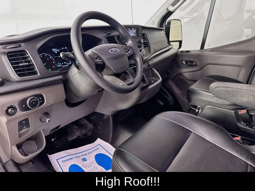 Used 2024 Gray Metallic Ford Base image 11