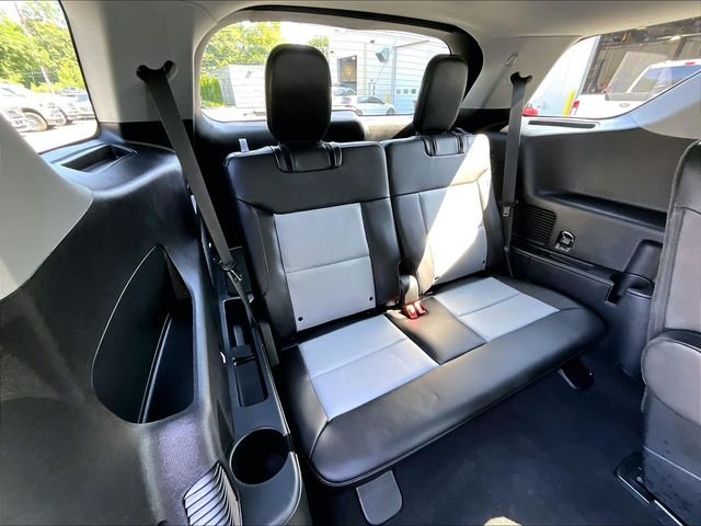 Used 2023 Black Ford XLT image 28