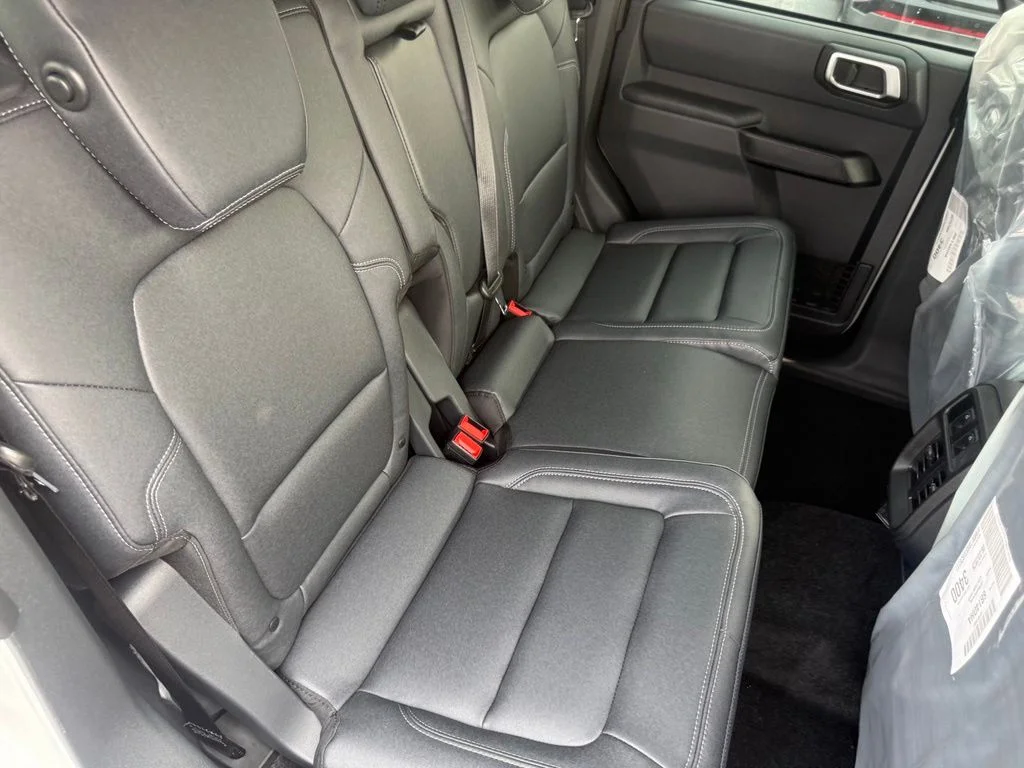 New 2026 Avalanche Gray Ford Big Bend® image 55