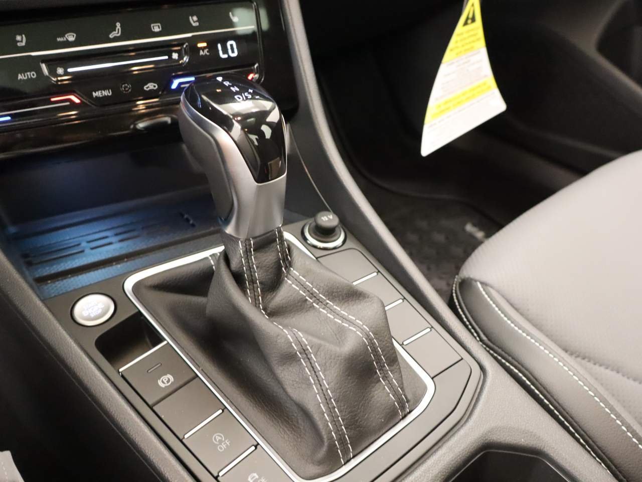 New 2026 Monterey Blue Pearl Volkswagen SEL image 8