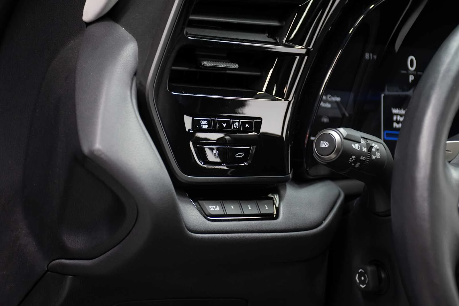 Used 2025 Nightfall Mica Lexus Premium image 14