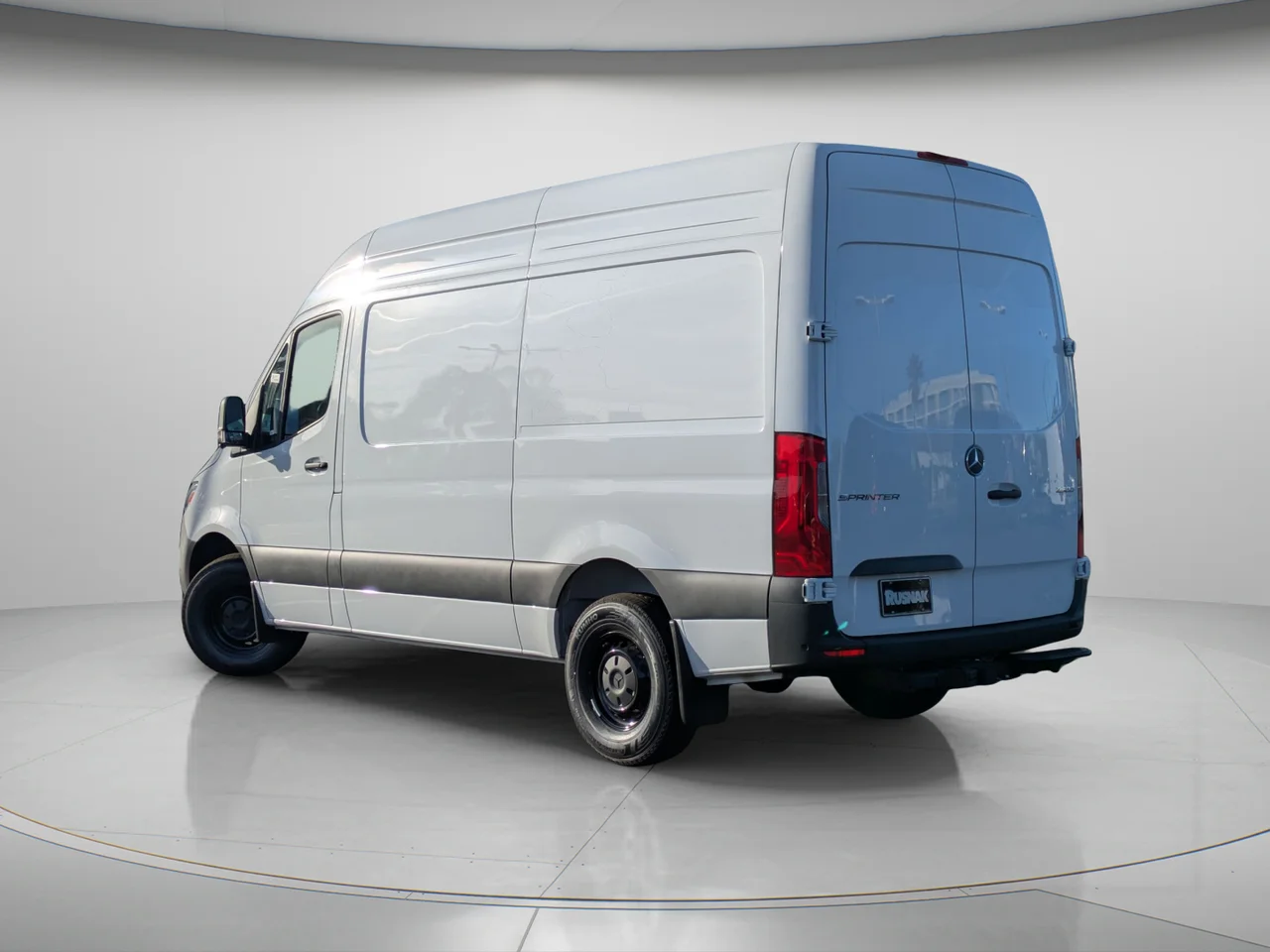 New 2026  Mercedes-Benz Cargo 144 WB image 2