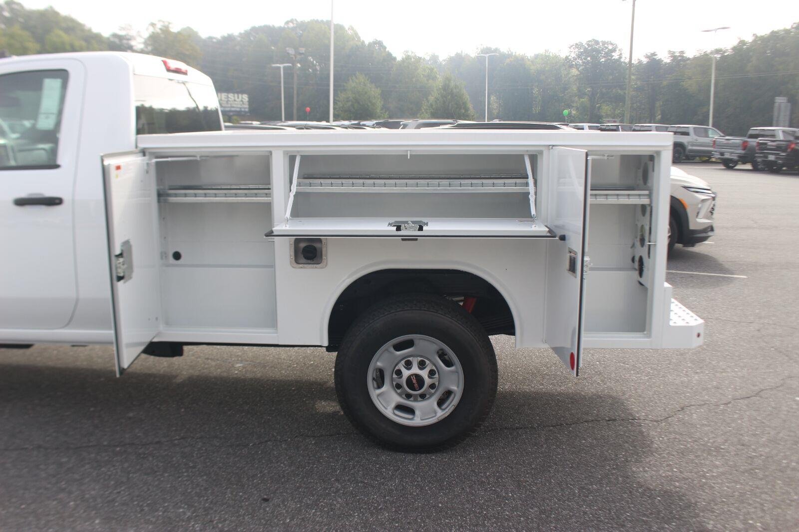 New 2026 Summit White GMC Pro image 14