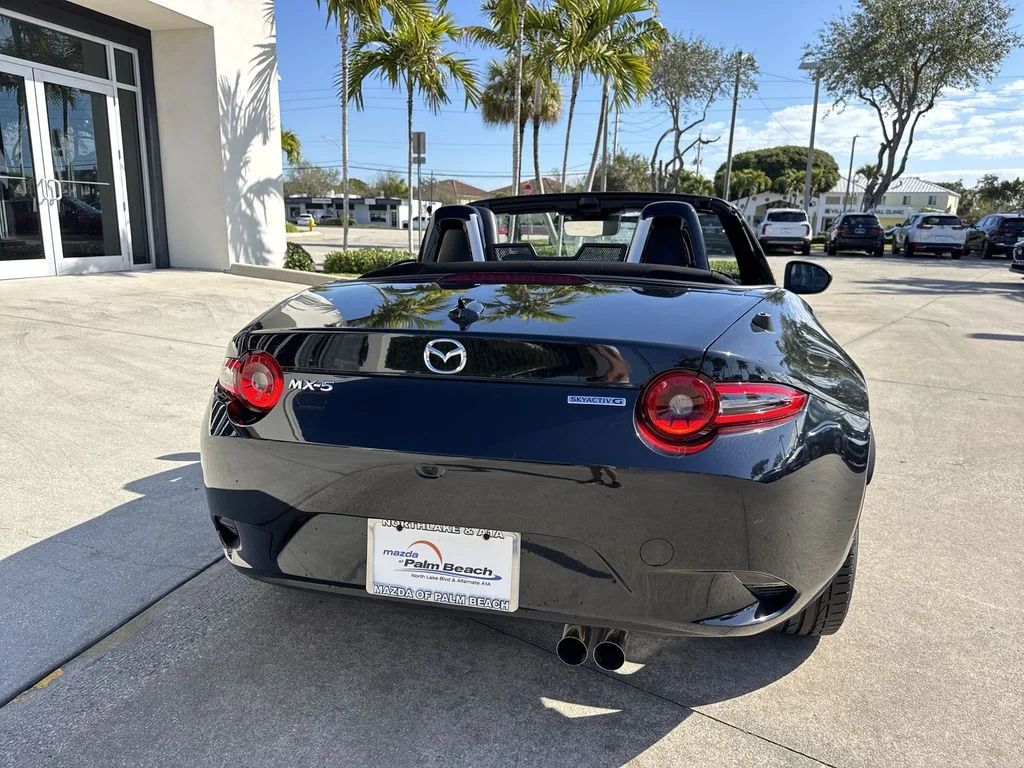 2025 Mazda MX-5 Miata Grand Touring - Photo 25