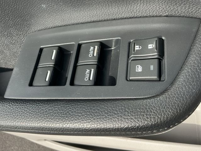 Used 2021 Blue Honda Touring image 15