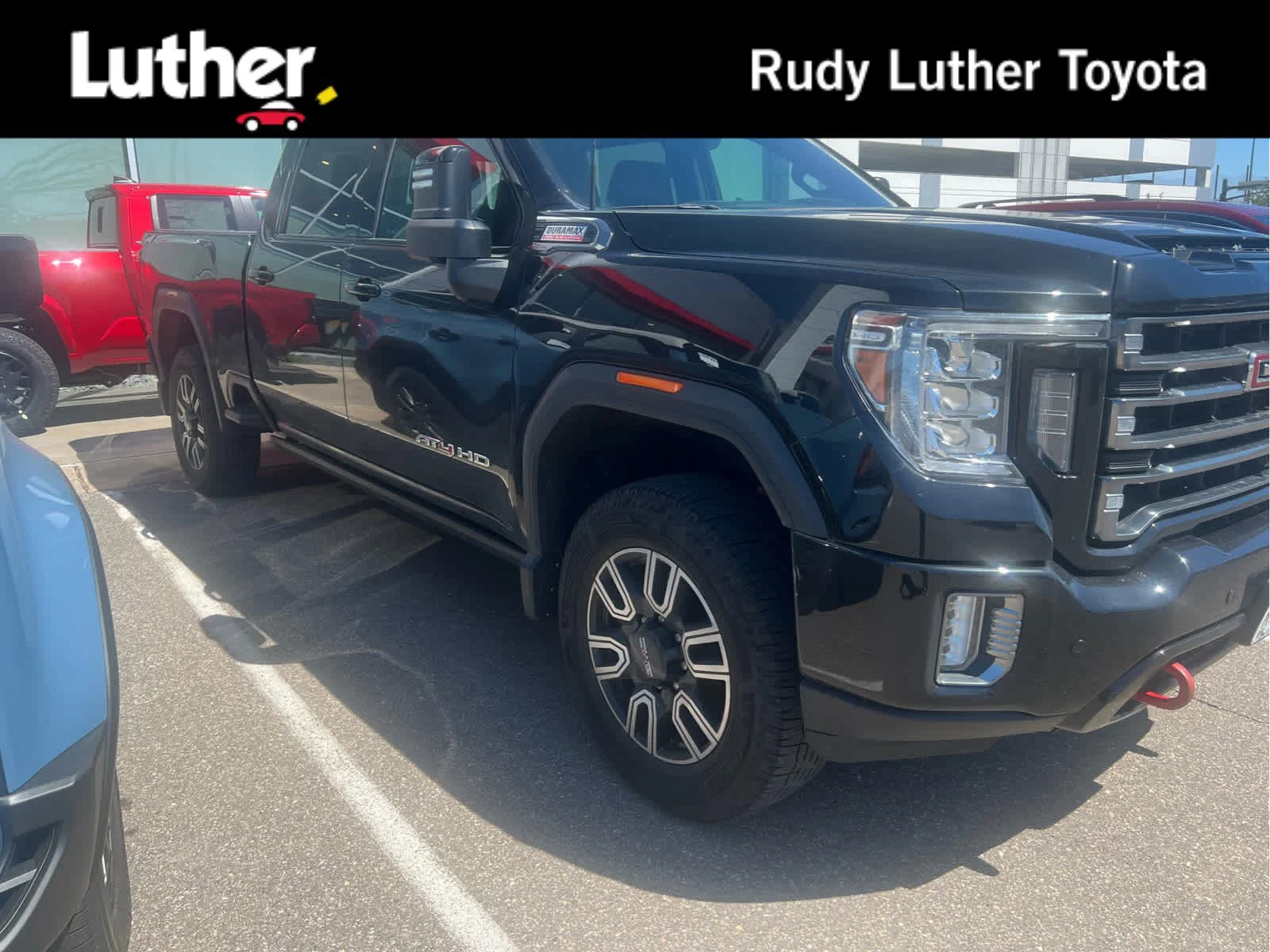 2022 GMC Sierra 4WD Crew Cab Standard Box AT4's photo