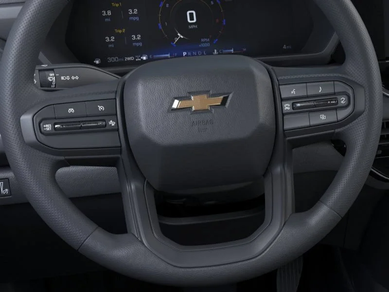New 2026 Summit White Chevrolet WT image 19