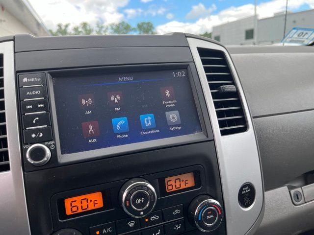 Used 2020 Blue Nissan SV image 15