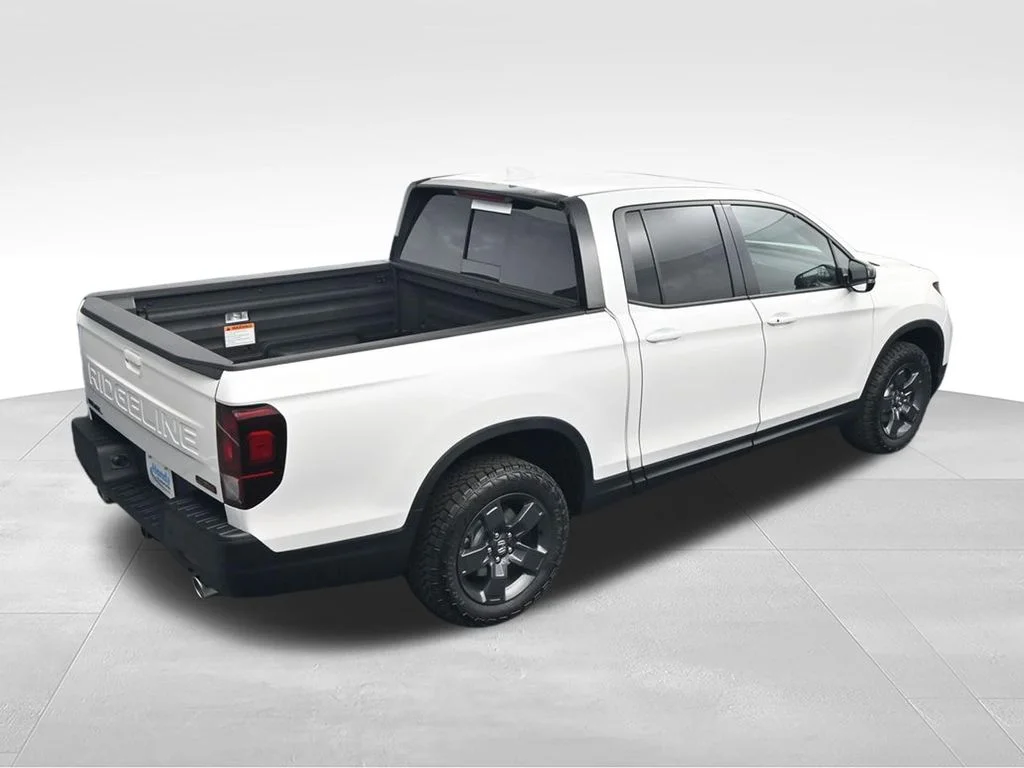 New 2026 Platinum White Pearl Honda TrailSport image 32