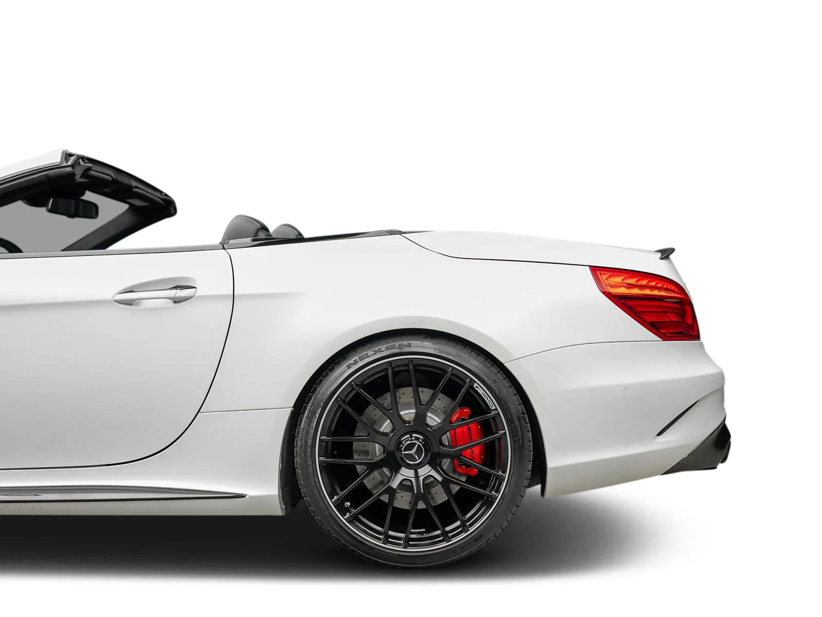 Used 2017 White Mercedes-Benz SL 63 AMG® image 31