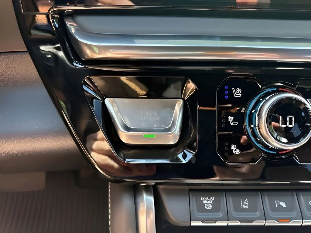 New 2026 Sterling Metallic GMC Denali Ultimate image 26