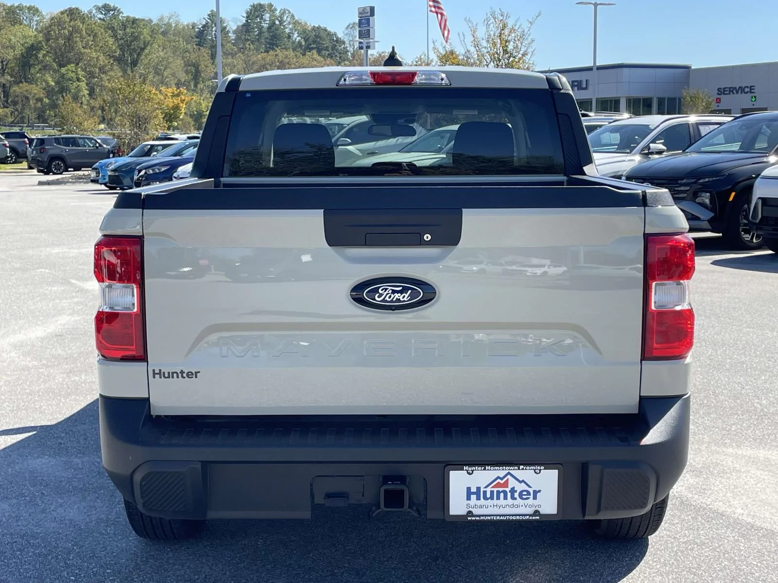 Used 2025 Desert Sand Ford XLT image 28