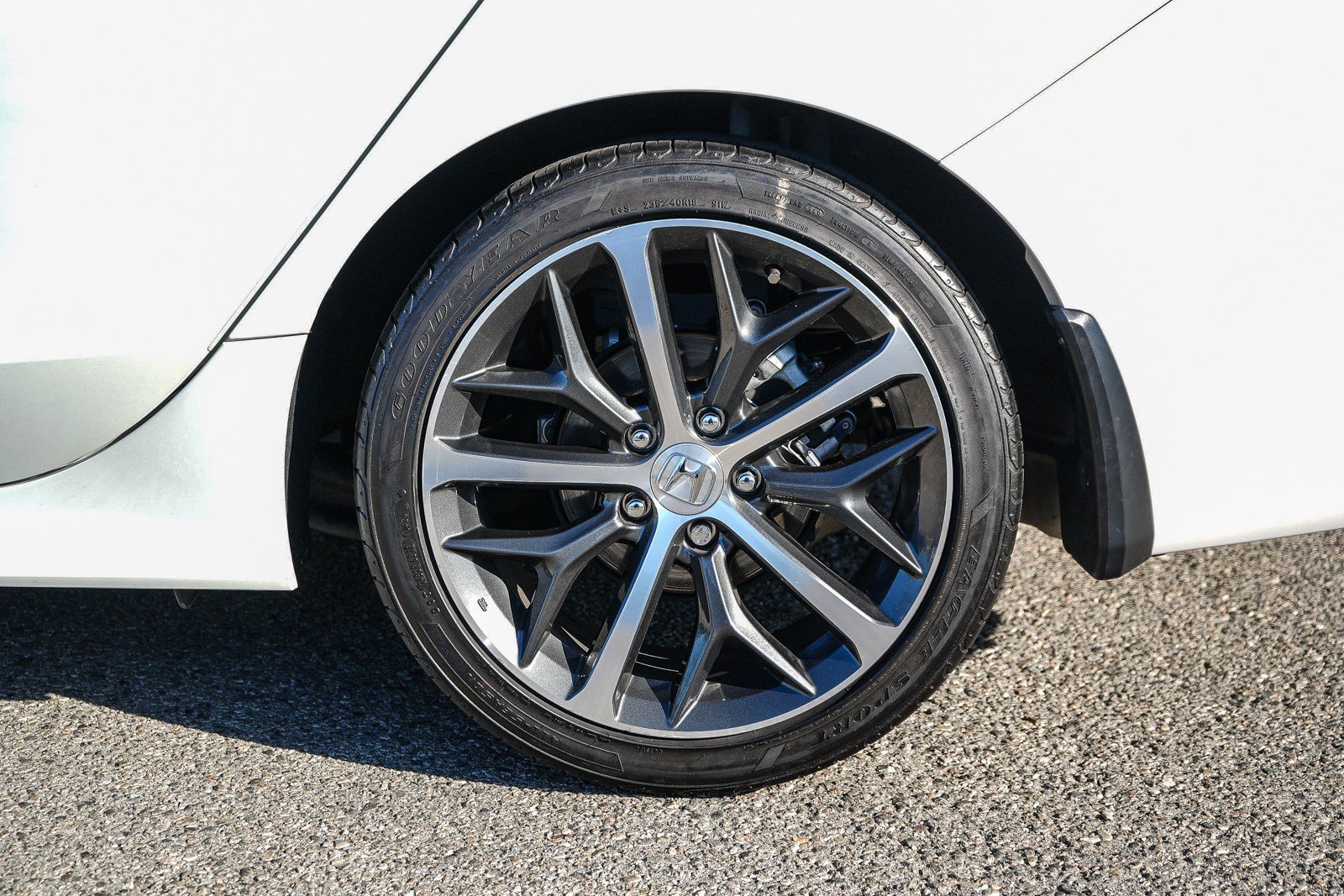 2024 Honda Civic Touring - Photo 10