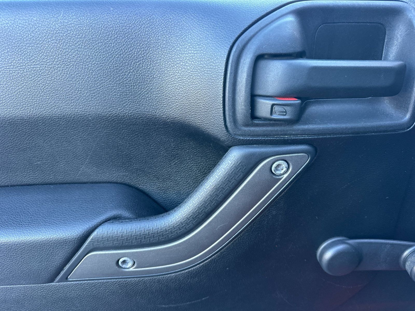 Used 2012 Red Jeep Sport image 11