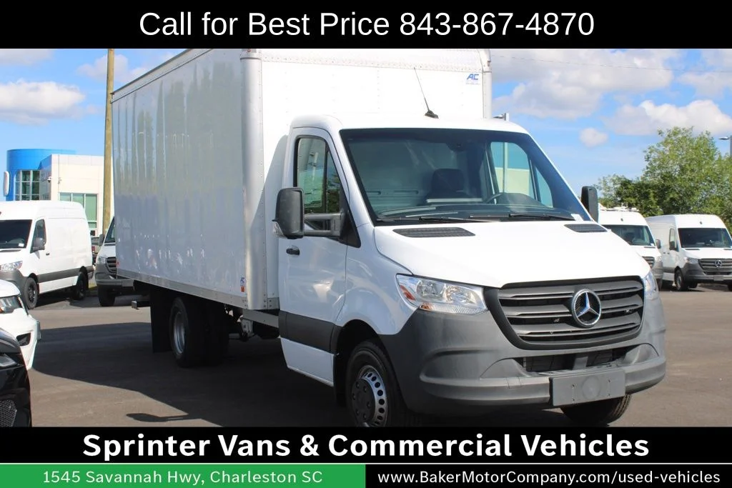 Used 2023 Arctic White Mercedes-Benz Cab Chassis 170 WB image 4