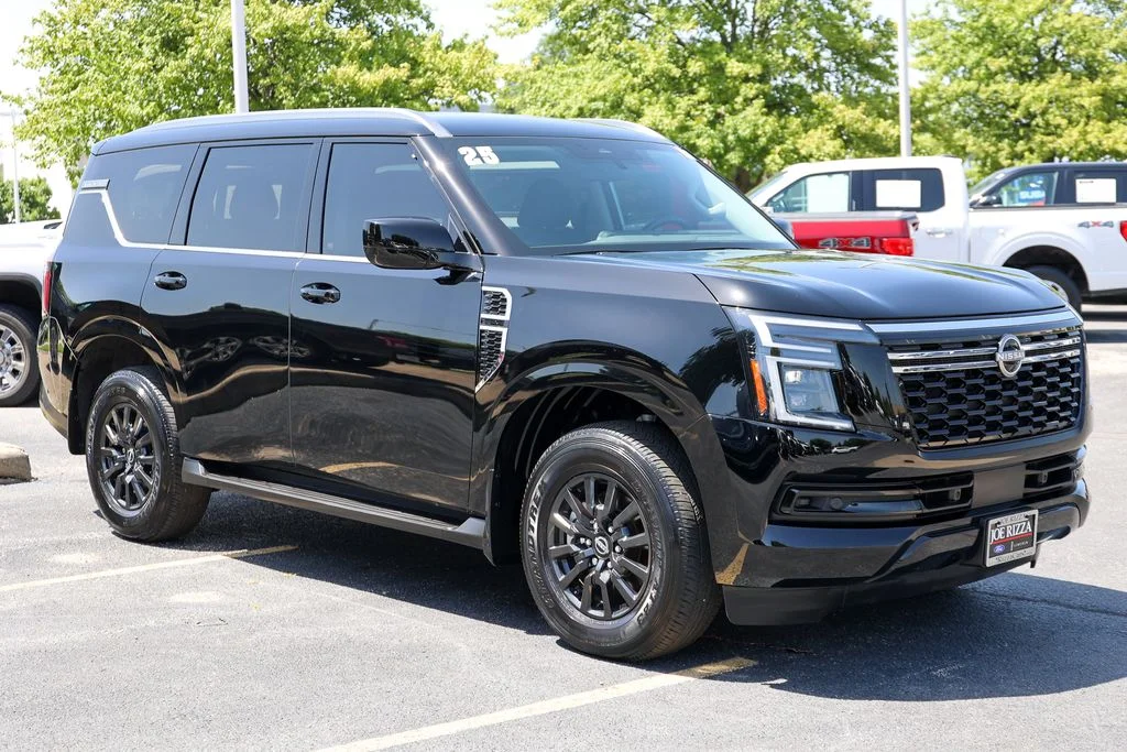 2025 Nissan Armada SV - Photo 24