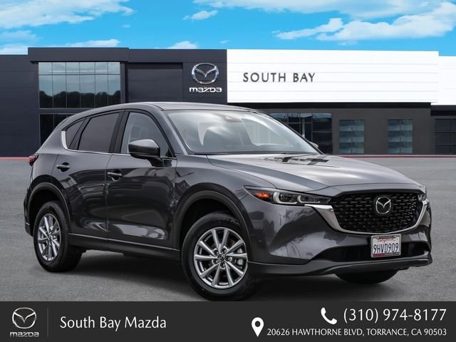 2023 Mazda CX-5 S Preferred package Auto AWD's photo