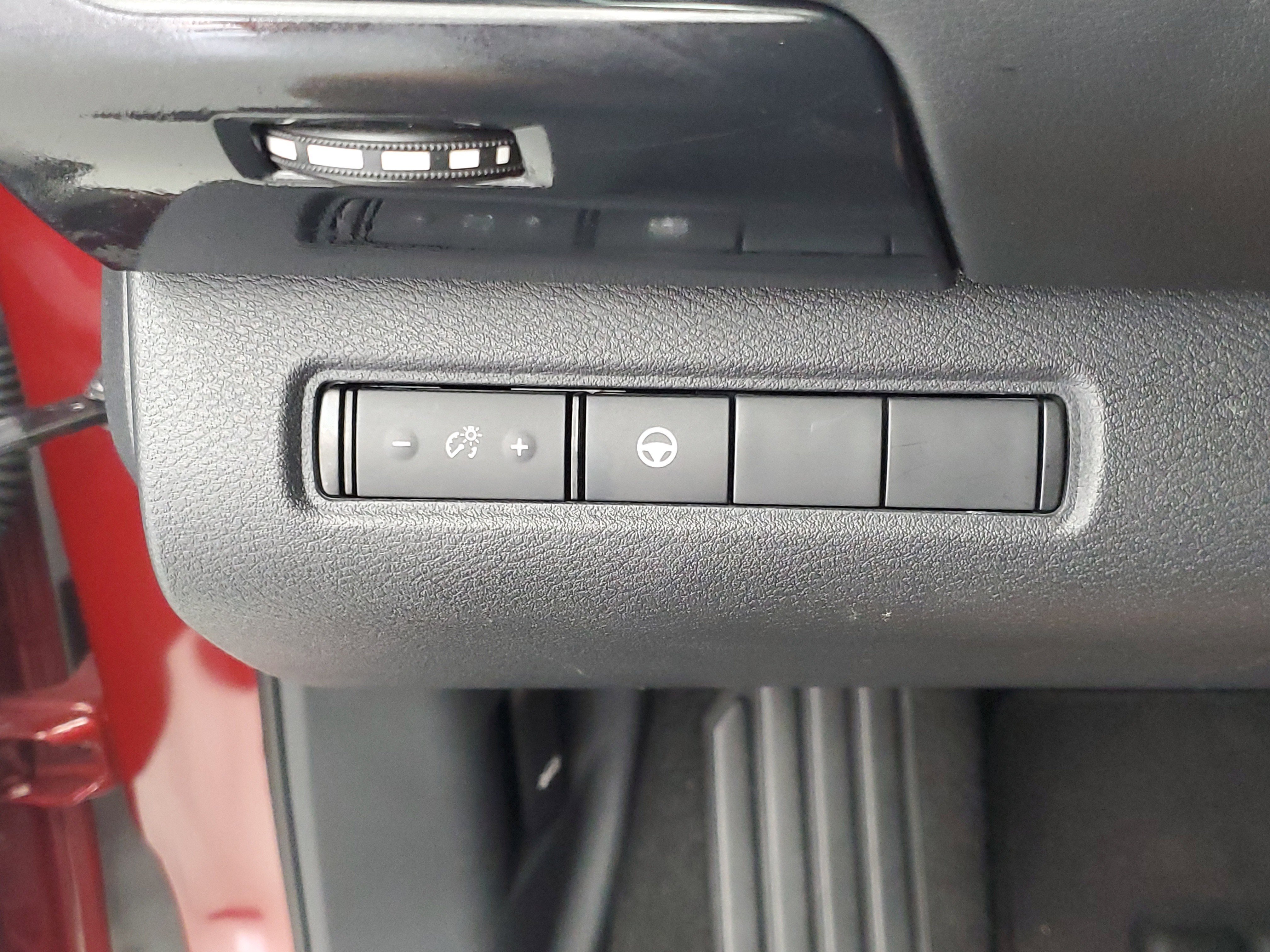Used 2022 Scarlet Ember Tintcoat Nissan SV image 31