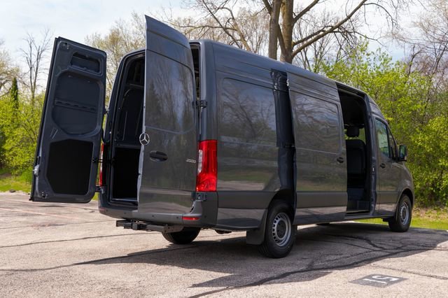 New 2026 Graphite Gray Mercedes-Benz Cargo 170 WB image 40