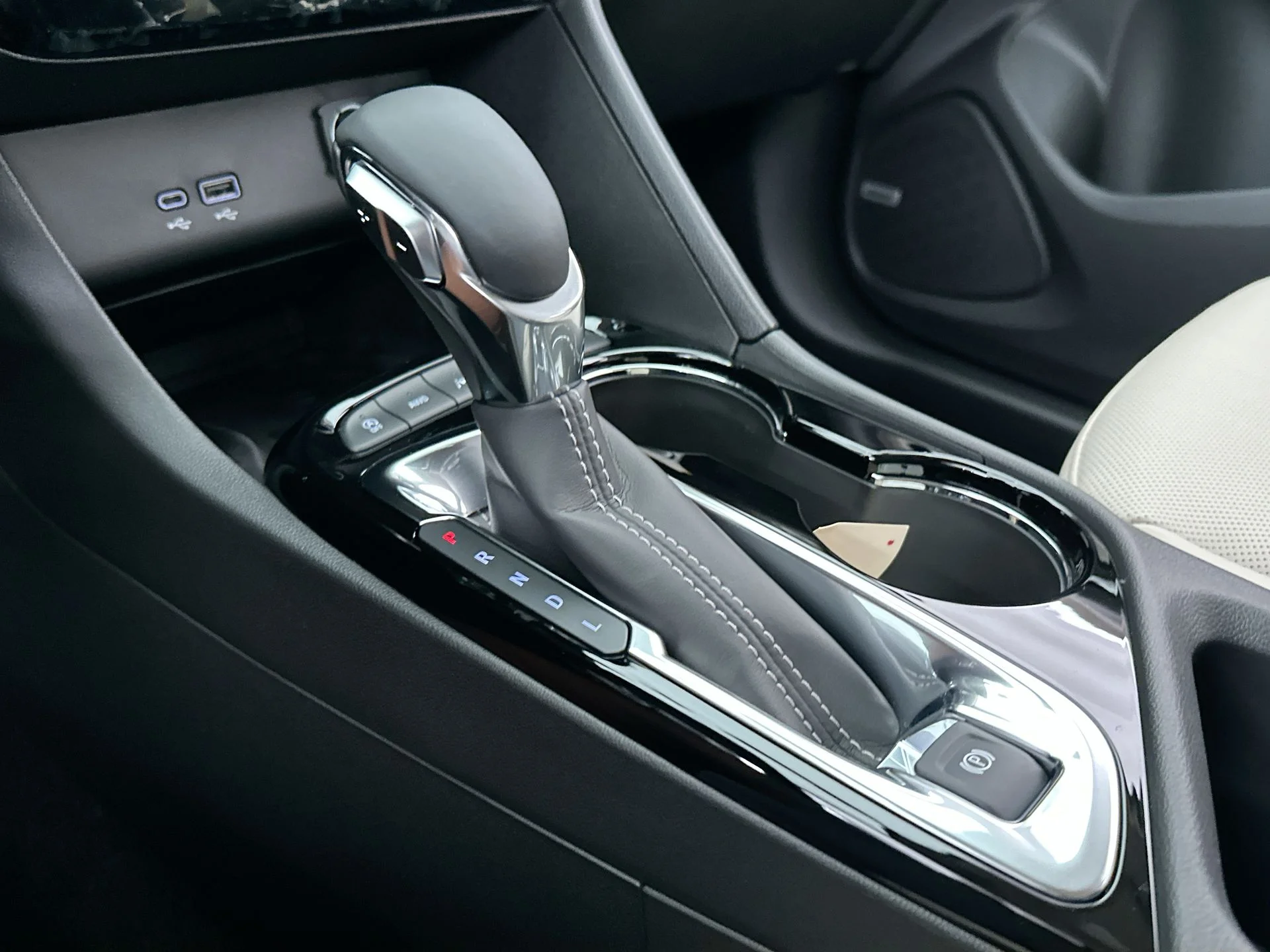 2026 Buick Encore GX Avenir - Photo 73