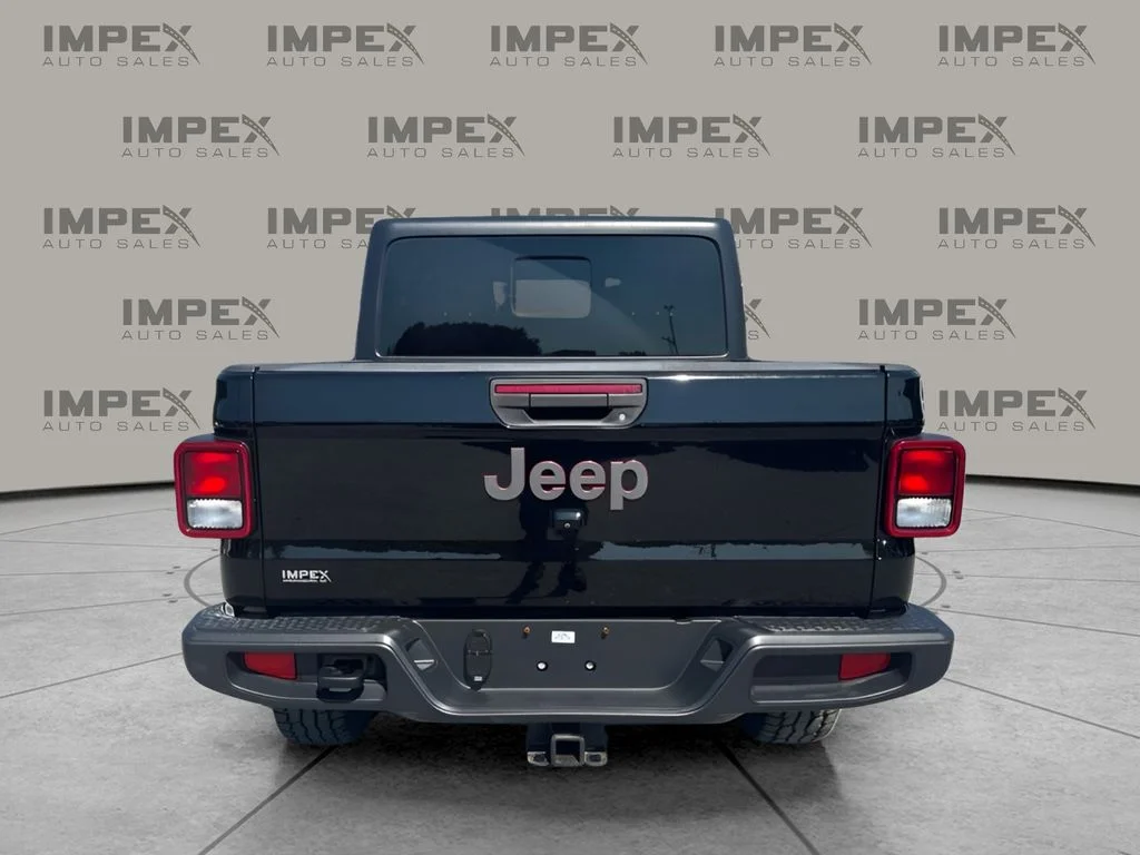 Used 2020 Black Jeep Sport image 4