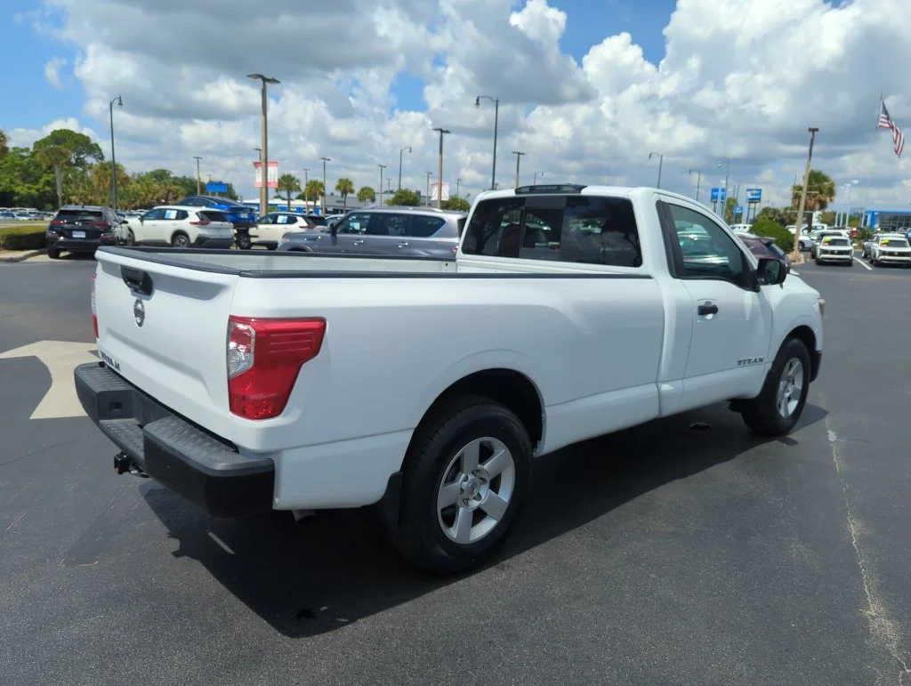 Used 2019 White Nissan S image 6