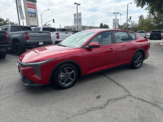 2025 Kia K4 LXS AT's photo