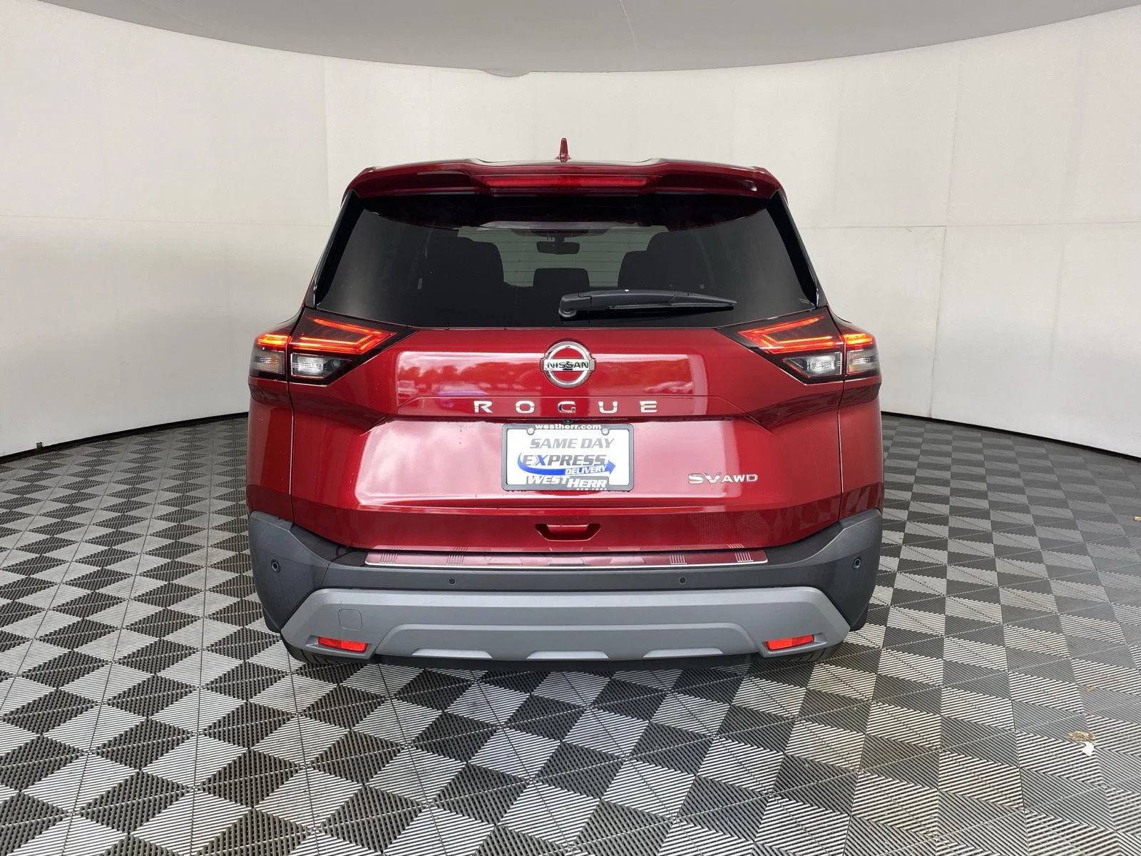 Used 2021 Scarlet Ember Tintcoat Nissan SV image 6