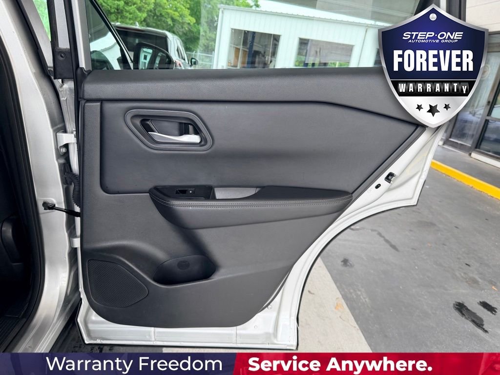 Used 2024 Silver Nissan SV image 33