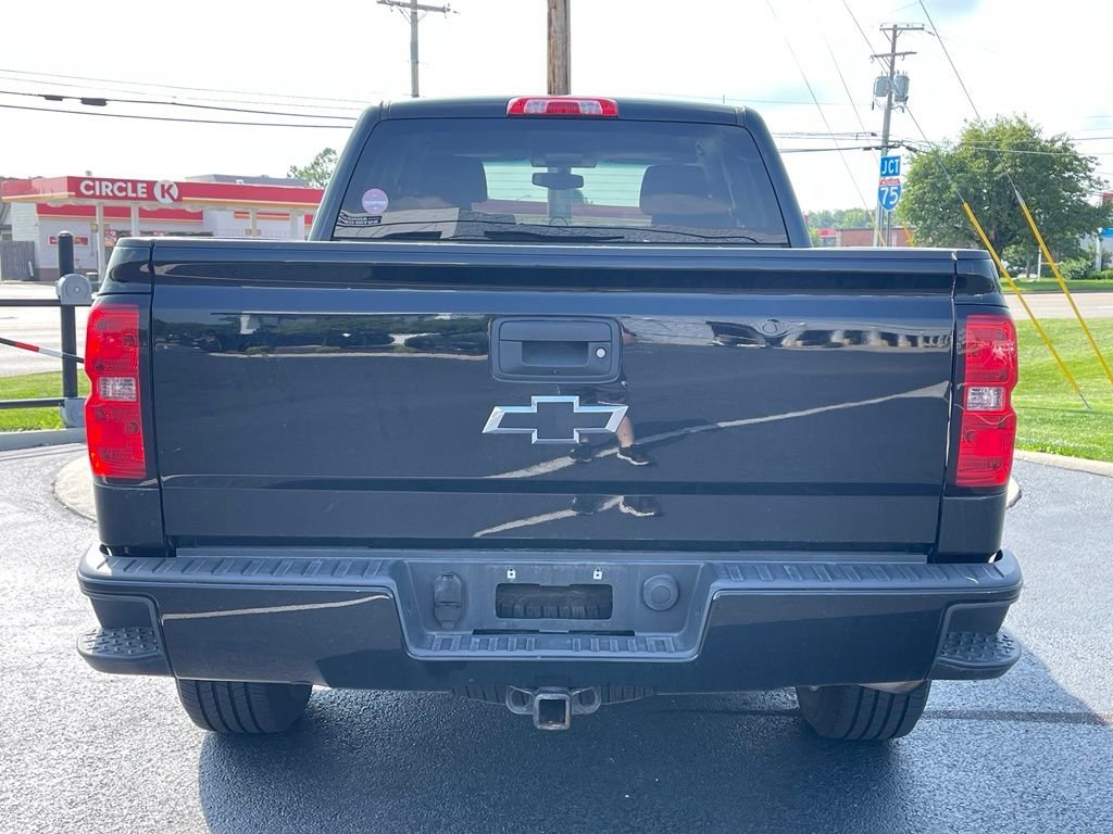 Used 2017 Black Chevrolet LT image 6