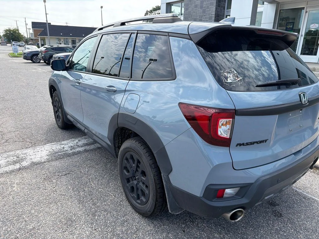 Used 2023 Blue Honda TrailSport image 9