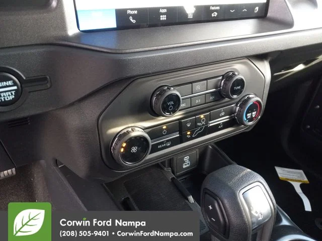 2025 Ford Bronco 4-Door Base - Photo 17