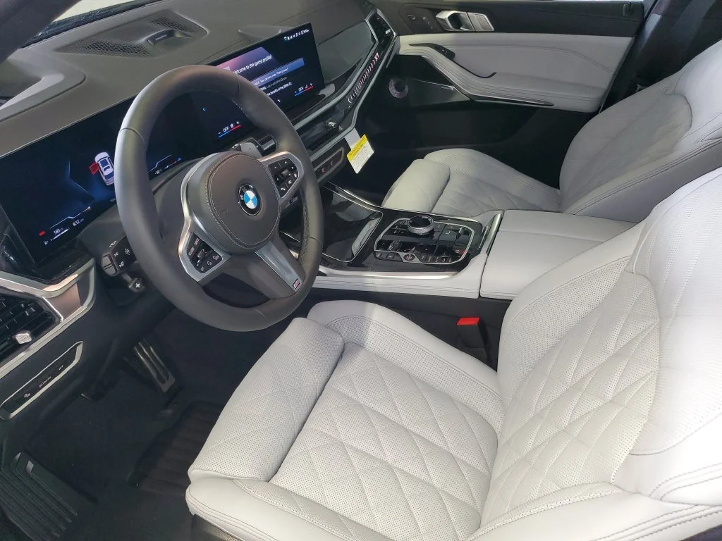 New 2027 White BMW xDrive40i image 16