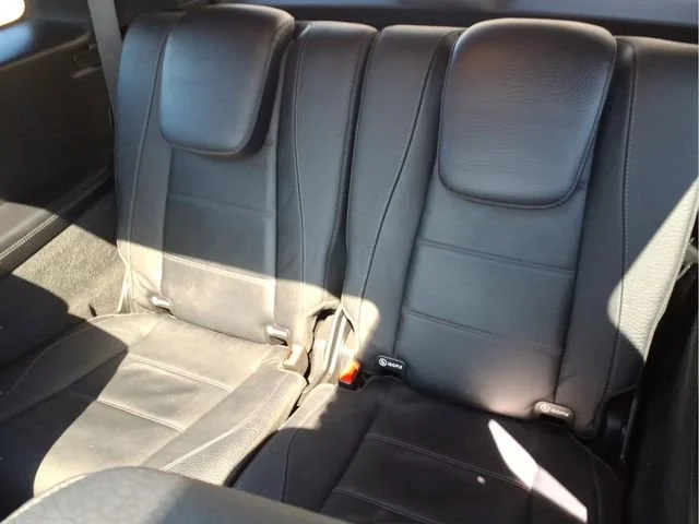 Used 2022 Silver Mercedes-Benz 4MATIC® image 24