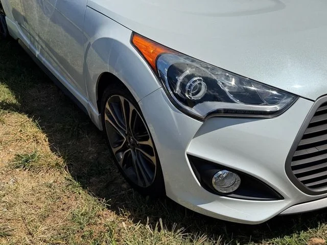 Used 2016 White Hyundai Turbo image 10